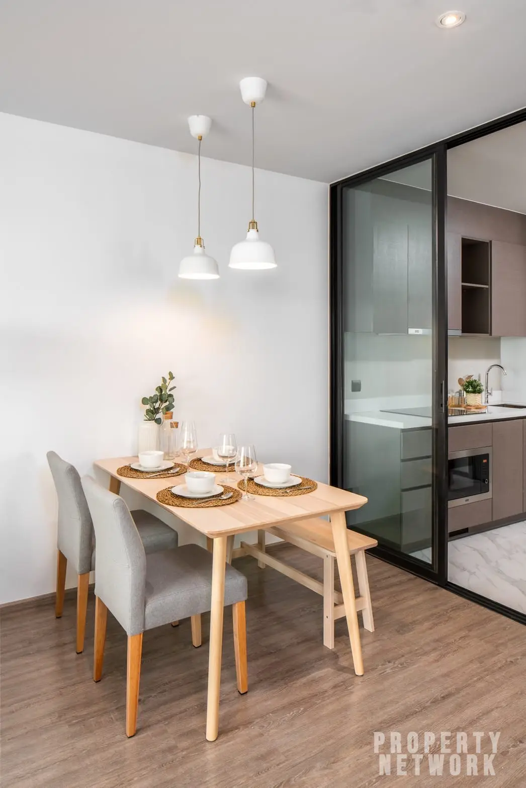 2 Bedrooms, 2 Bathrooms 70sqm@ RHYTHM Ekkamai For Rent 70,000THB/Month
