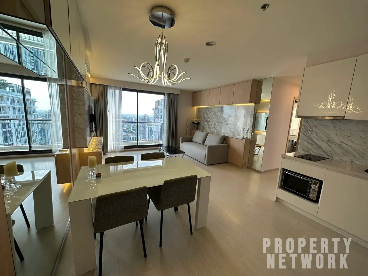 2 Bedrooms, 2 Bathrooms 80sqm@ Rhythm Sukhumvit 42 For Rent 69,000THB/Month