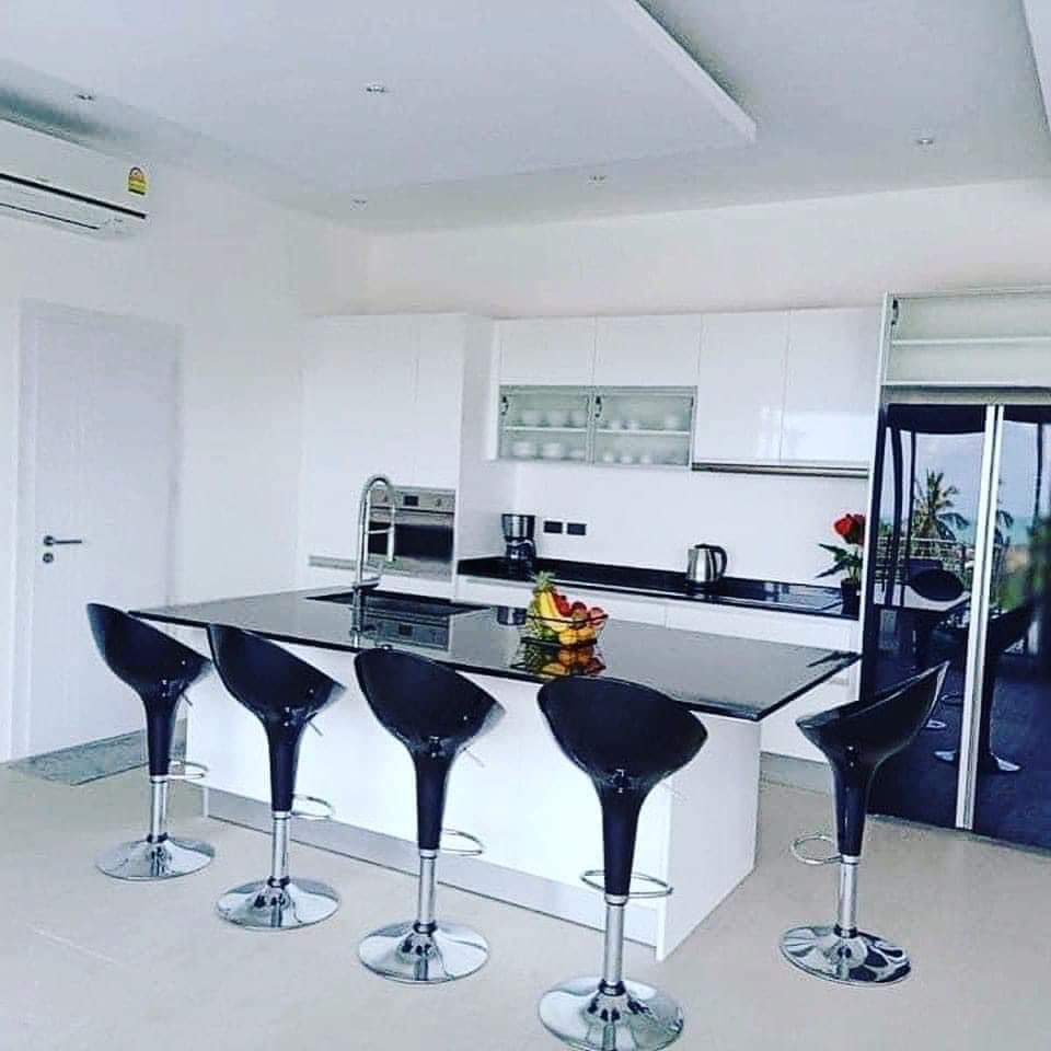 Experience luxury living at Villa Jungle, Koh Samui's sanctuary with stunning sea views. For Sale 15.5MB