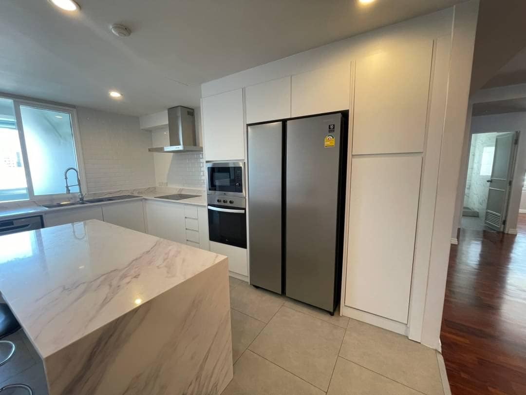 4 Bedrooms, Bathrooms + Office Room +Maid Room 420sqm 6th Flr@P.R. Home II For RENT Fully Furnished 145,000THB & Unfurnished 125,000THB/Month