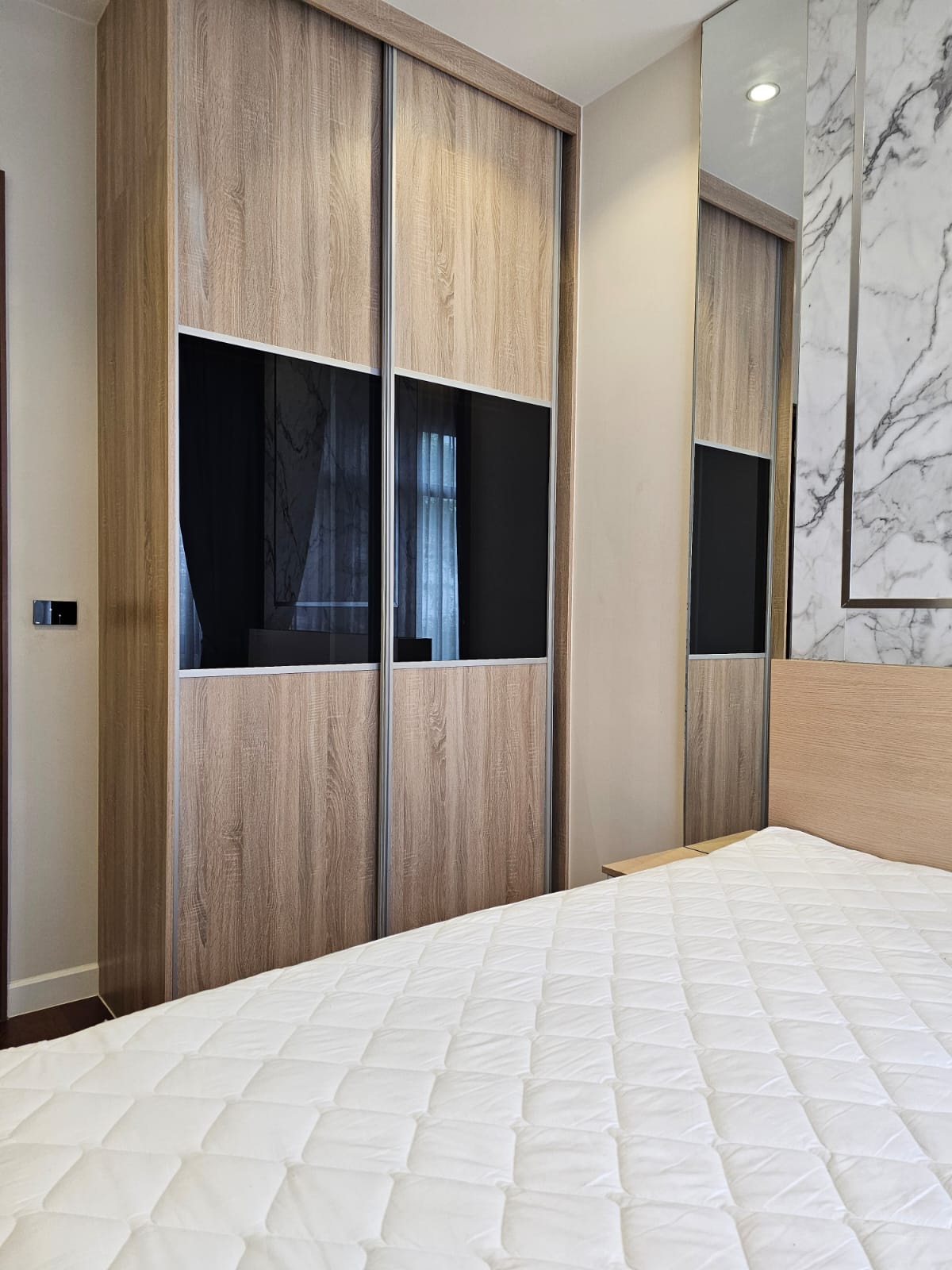 2 Bedrooms, 1 Bathroom 51sqm 2nd Flr @ Mayfair Place Sukhumvit 50 For Rent 25,000THB/Month