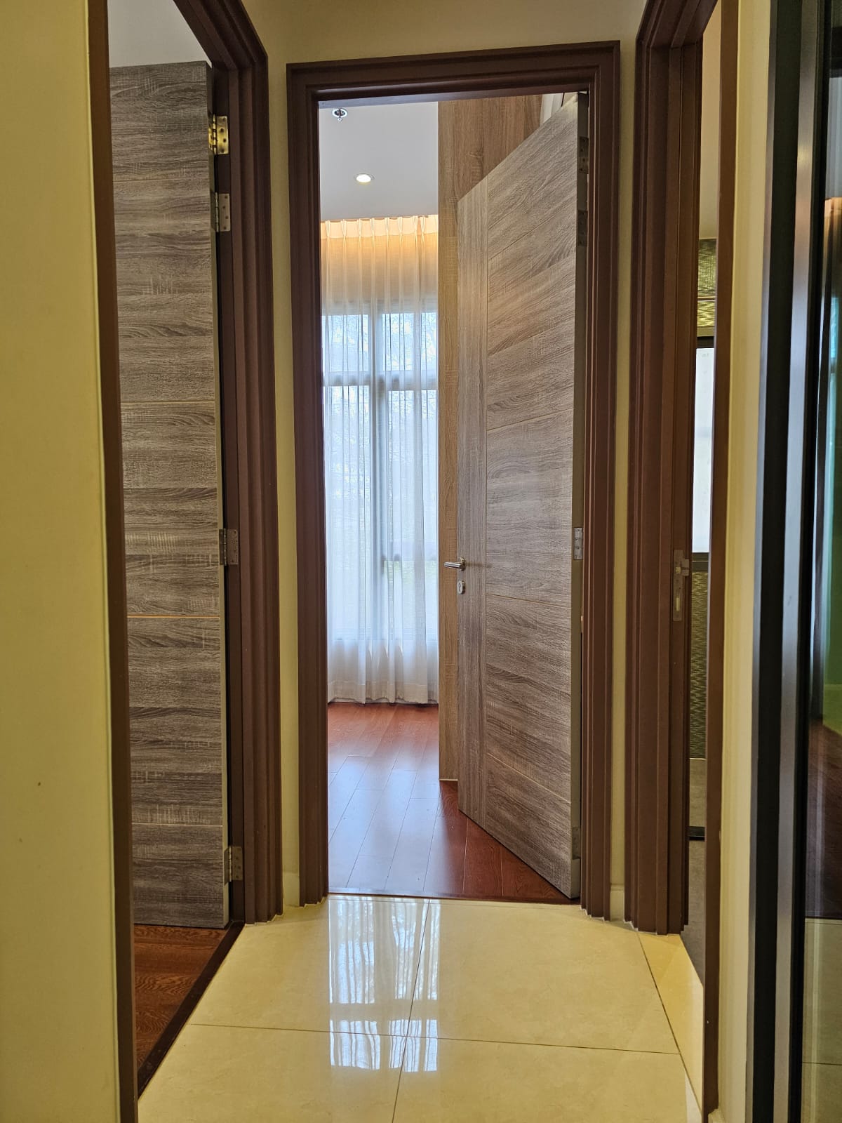 2 Bedrooms, 1 Bathroom 51sqm 2nd Flr @ Mayfair Place Sukhumvit 50 For Rent 25,000THB/Month