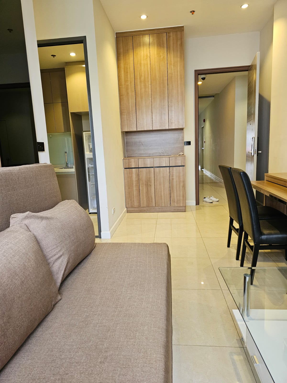 2 Bedrooms, 1 Bathroom 51sqm 2nd Flr @ Mayfair Place Sukhumvit 50 For Rent 25,000THB/Month