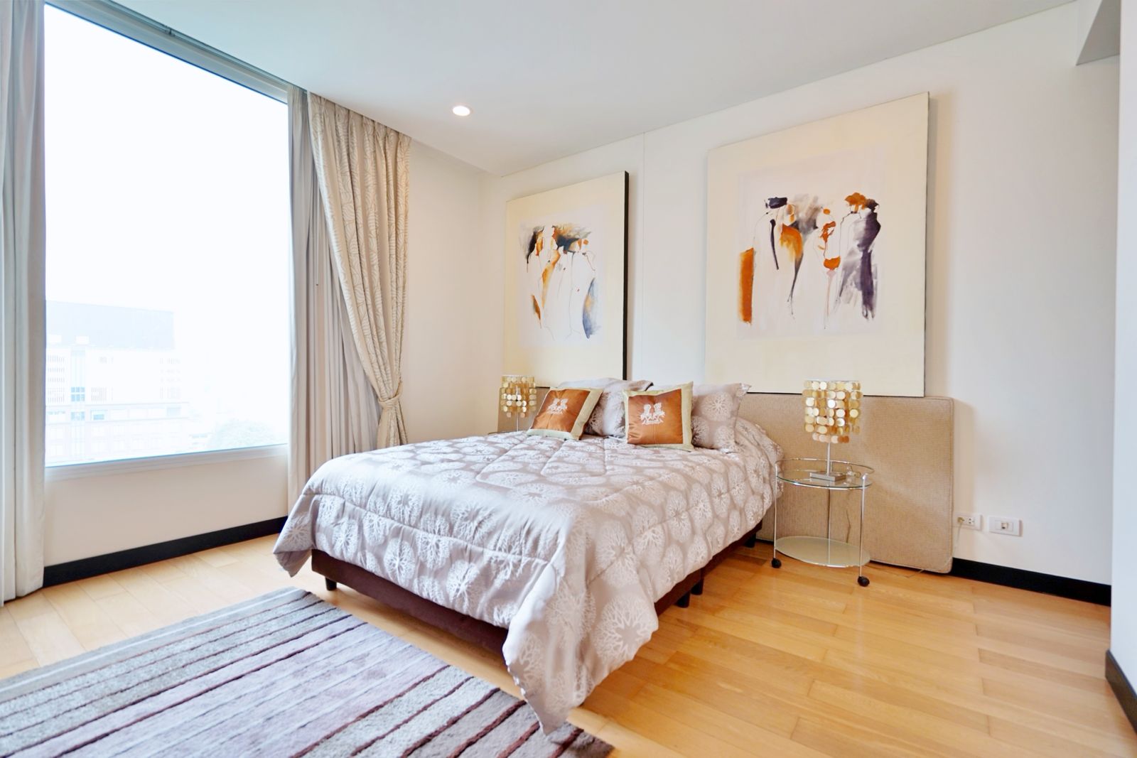 2 Bedrooms, 2 Bathrooms 145.6sqm @The Park Chidlom For Sale 44.67MB & For Rent 85,000THB/Month