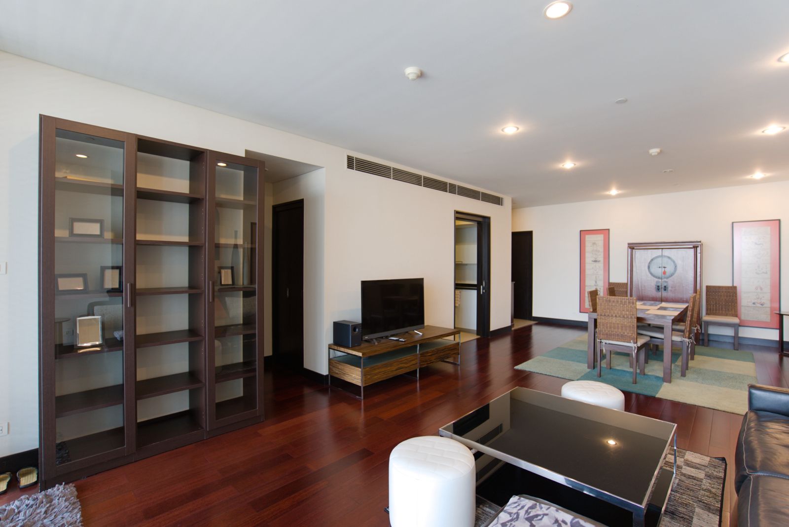 2 Bedrooms, 2 Bathrooms 145.6sqm @The Park Chidlom For Sale 44.67MB & For Rent 85,000THB/Month
