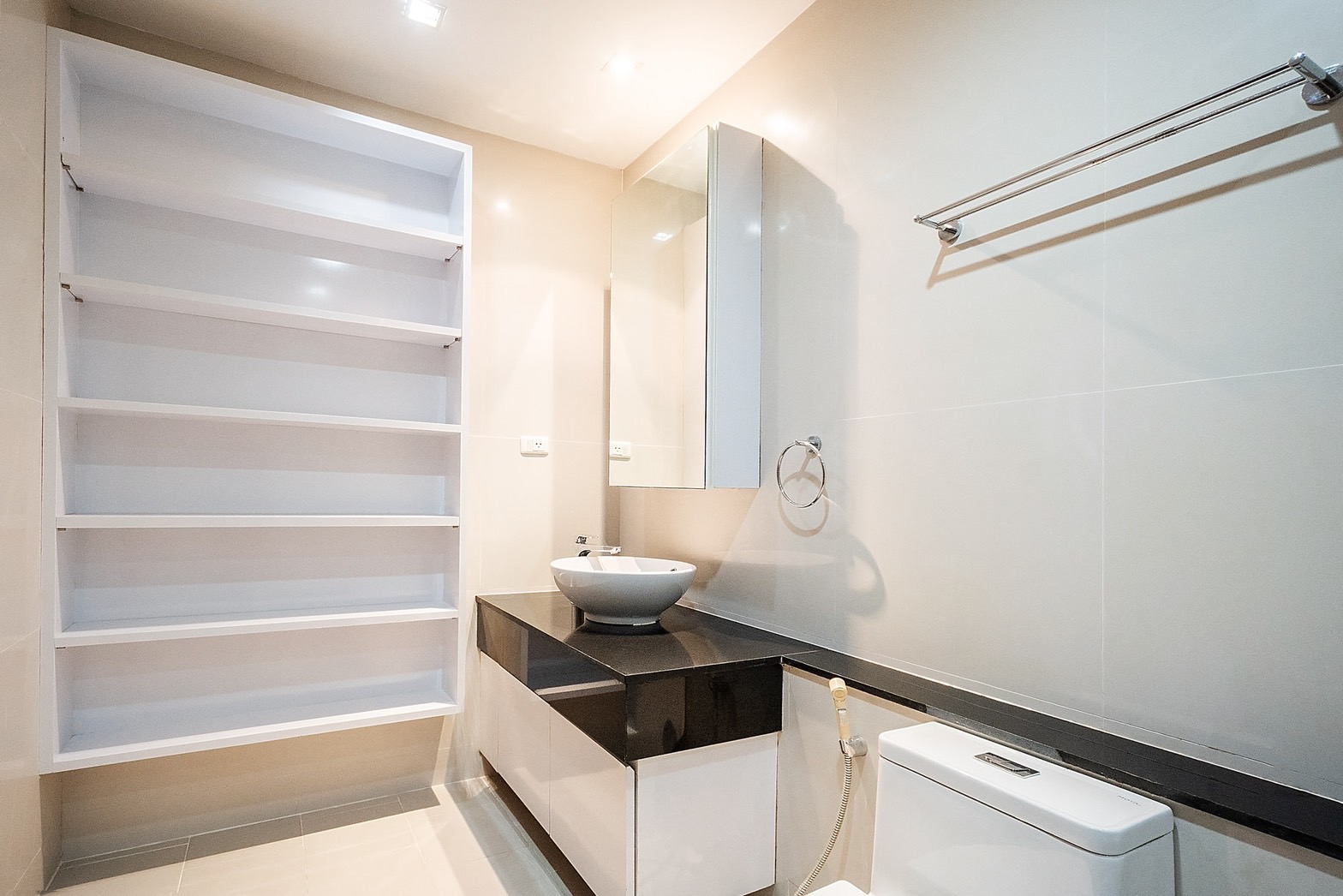 5Bed/5Bath 357sqm @Sukhumvit City Resort Rent 120K, Sale 40M