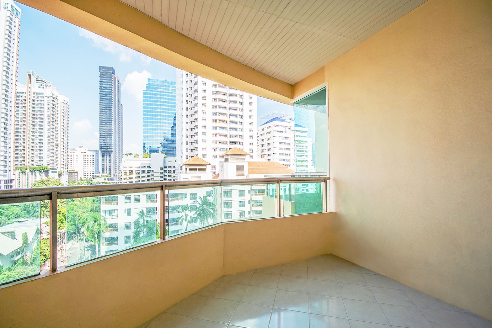 5Bed/5Bath 357sqm @Sukhumvit City Resort Rent 120K, Sale 40M