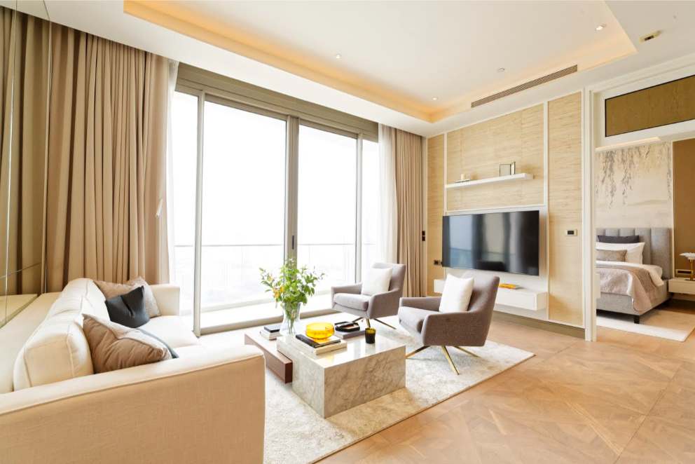 2BR/2BA 128sqm 31st Flr Mandarin Oriental Rent 250K/Sale 70M