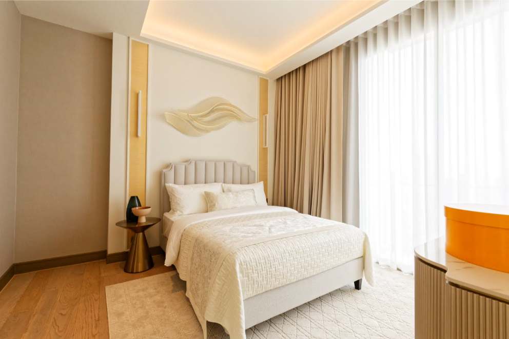 2BR/2BA 128sqm 31st Flr Mandarin Oriental Rent 250K/Sale 70M