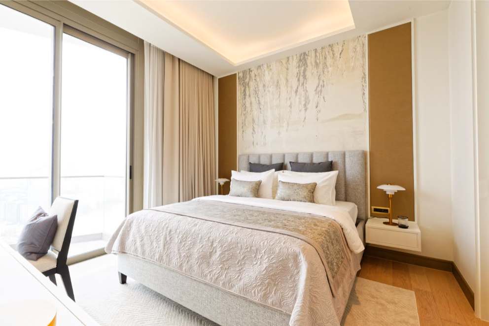 2BR/2BA 128sqm 31st Flr Mandarin Oriental Rent 250K/Sale 70M
