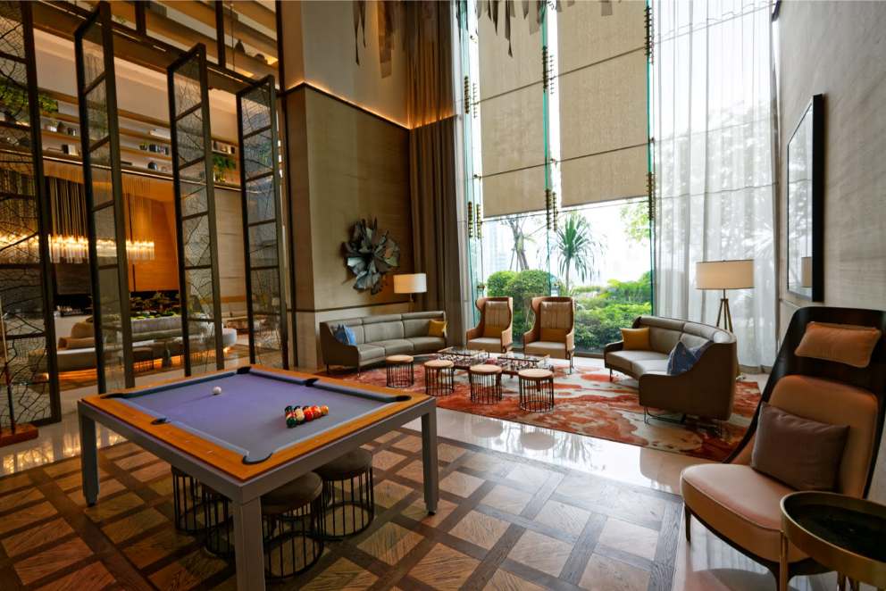 2BR/2BA 128sqm 31st Flr Mandarin Oriental Rent 250K/Sale 70M