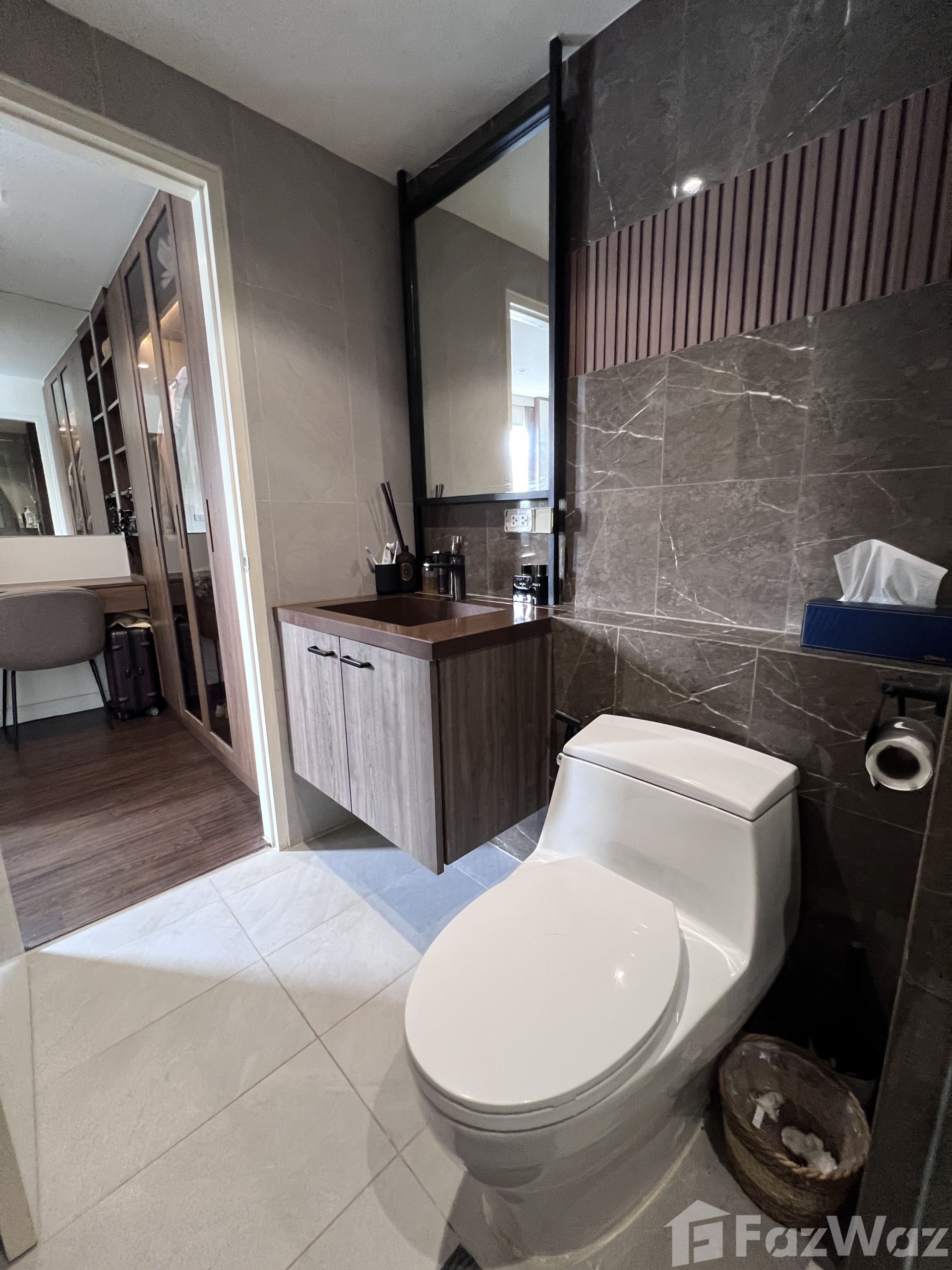 1BR/1BA 65 sqm 5th Floor @Condo One Sathorn For Sale 7M THB.