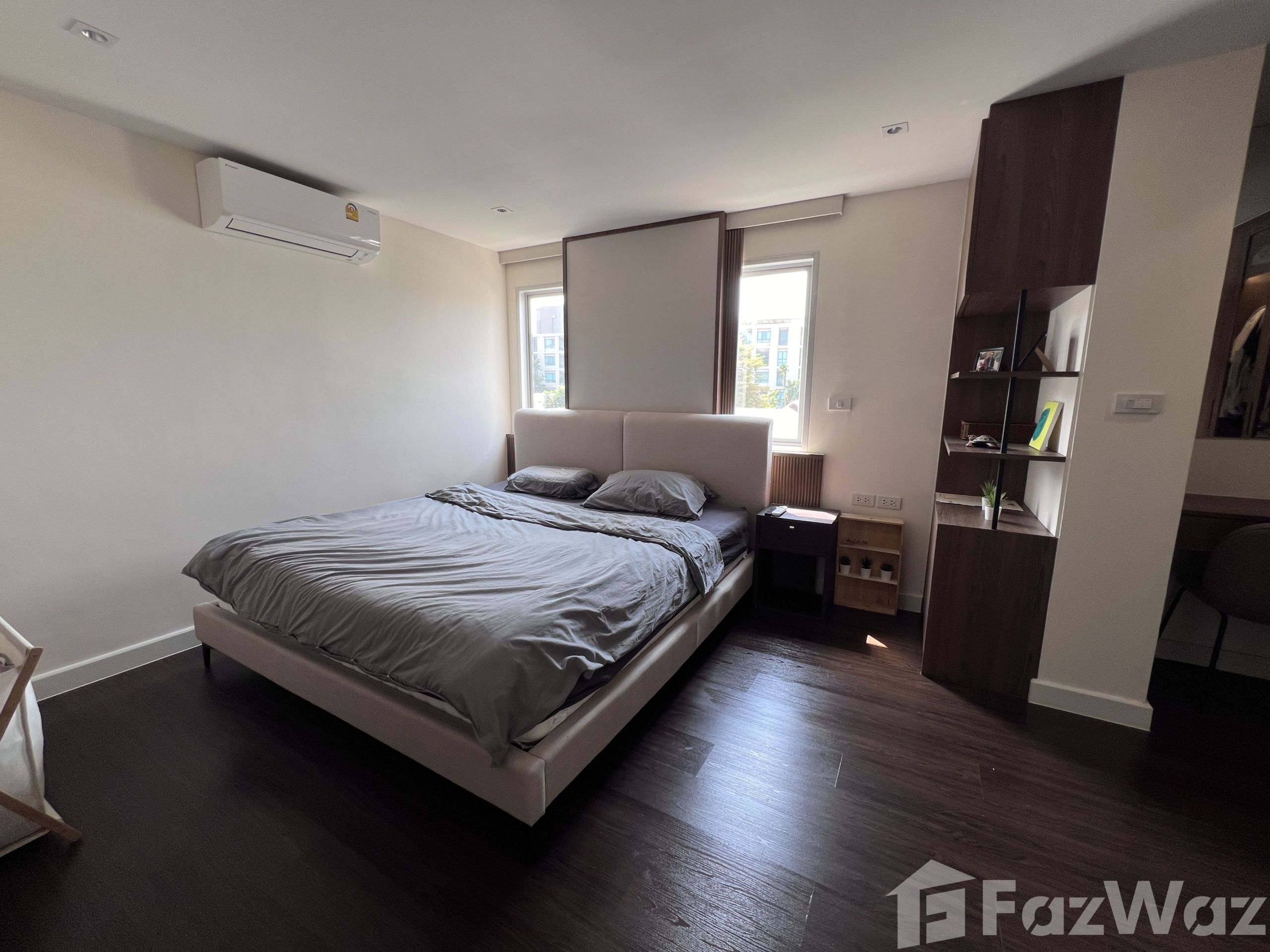 1BR/1BA 65 sqm 5th Floor @Condo One Sathorn For Sale 7M THB.