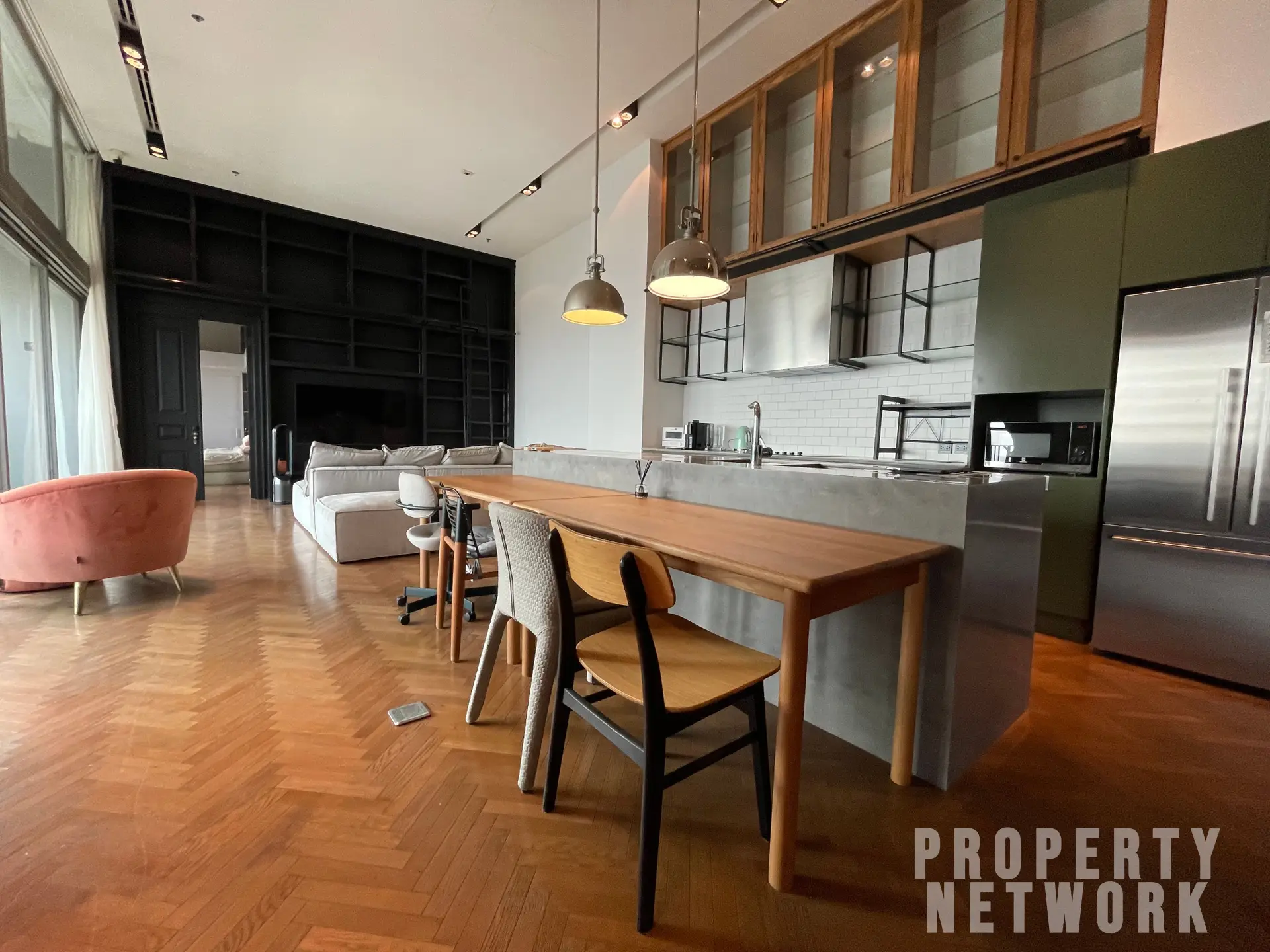 3BR/3BA 180sqm 30th Flr @Ashton Morph 38 Rent 150K THB/Month