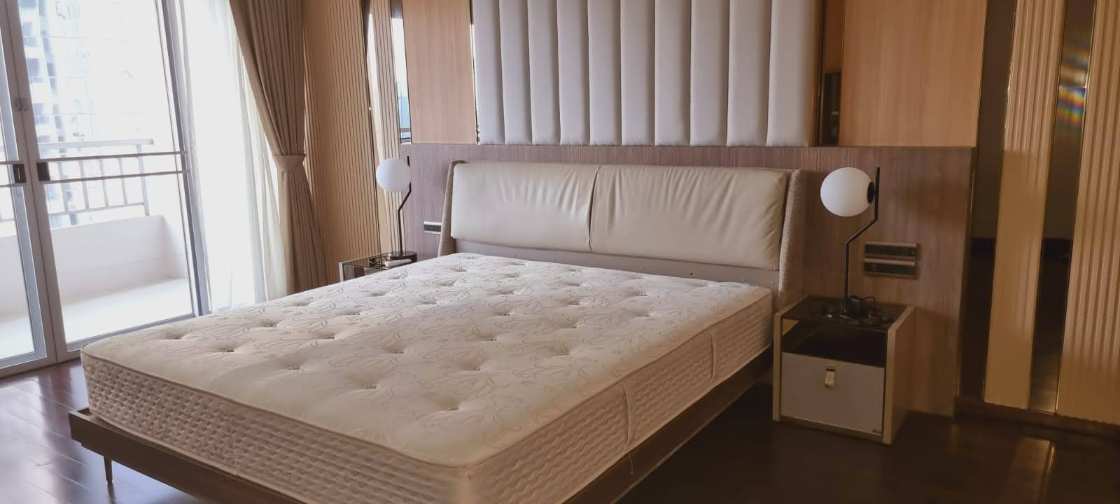3BR/3BA+Maid 341sqm 22nd Flr Sathorn Park Rent 140KTHB/Month