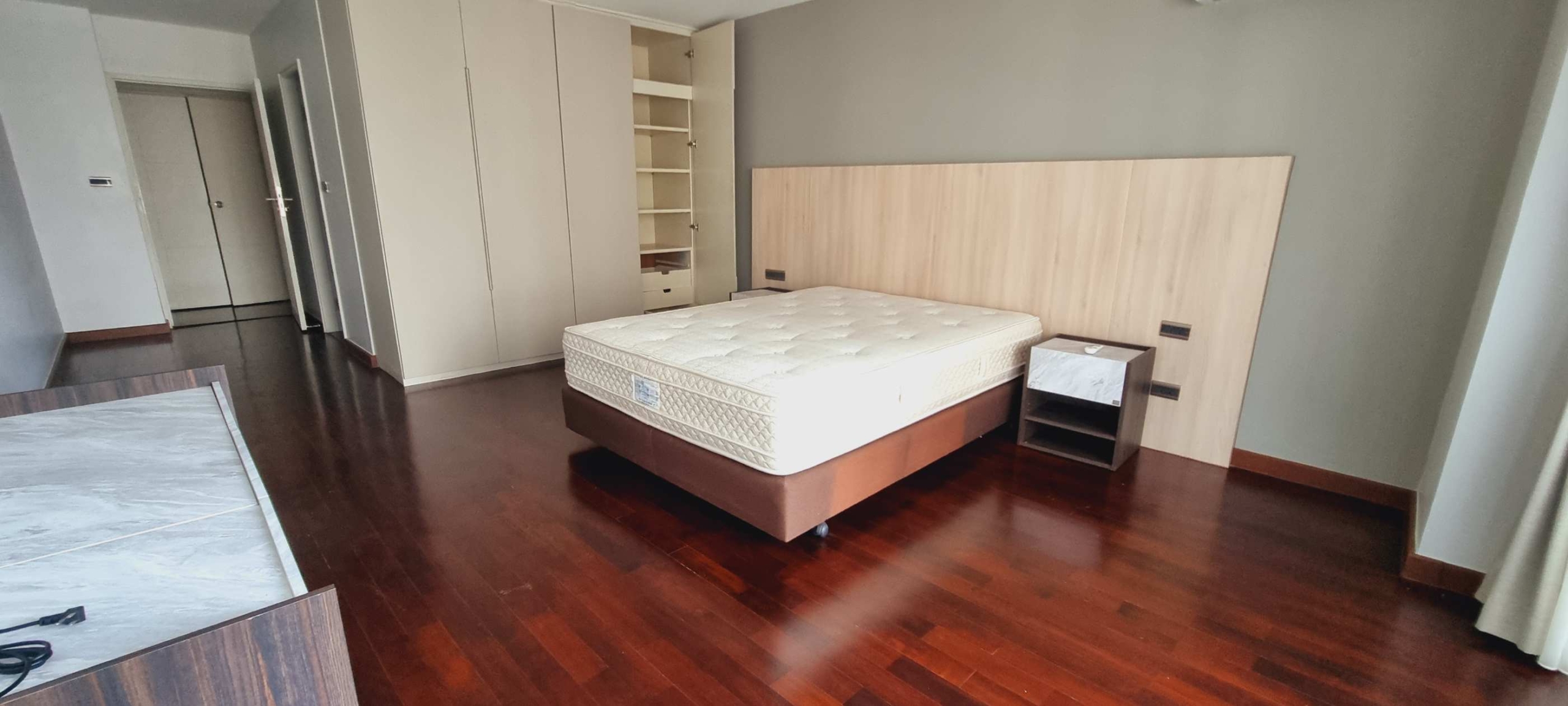 3BR/3BA+Maid 341sqm 22nd Flr Sathorn Park Rent 140KTHB/Month