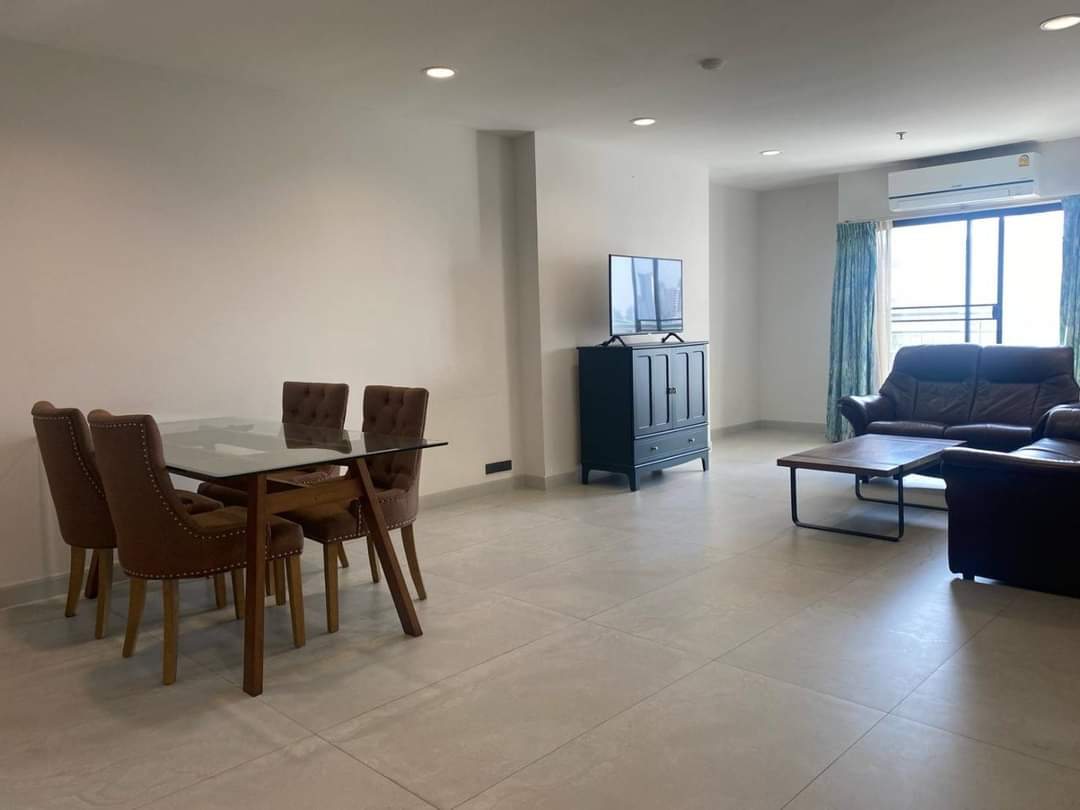 2BR/2BA 106sqm 7th Flr @Liberty Park 2 Rent 42,500THB/Month.