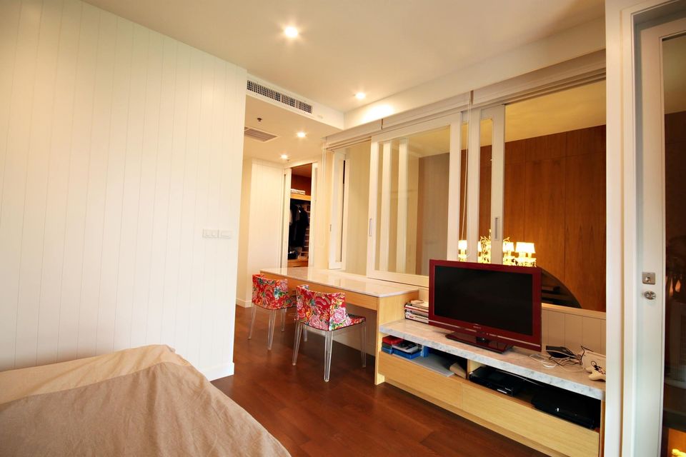 2 Beds 4 Baths 150sqm Noble Remix 2, Rent 75k THB, Sale 32MB