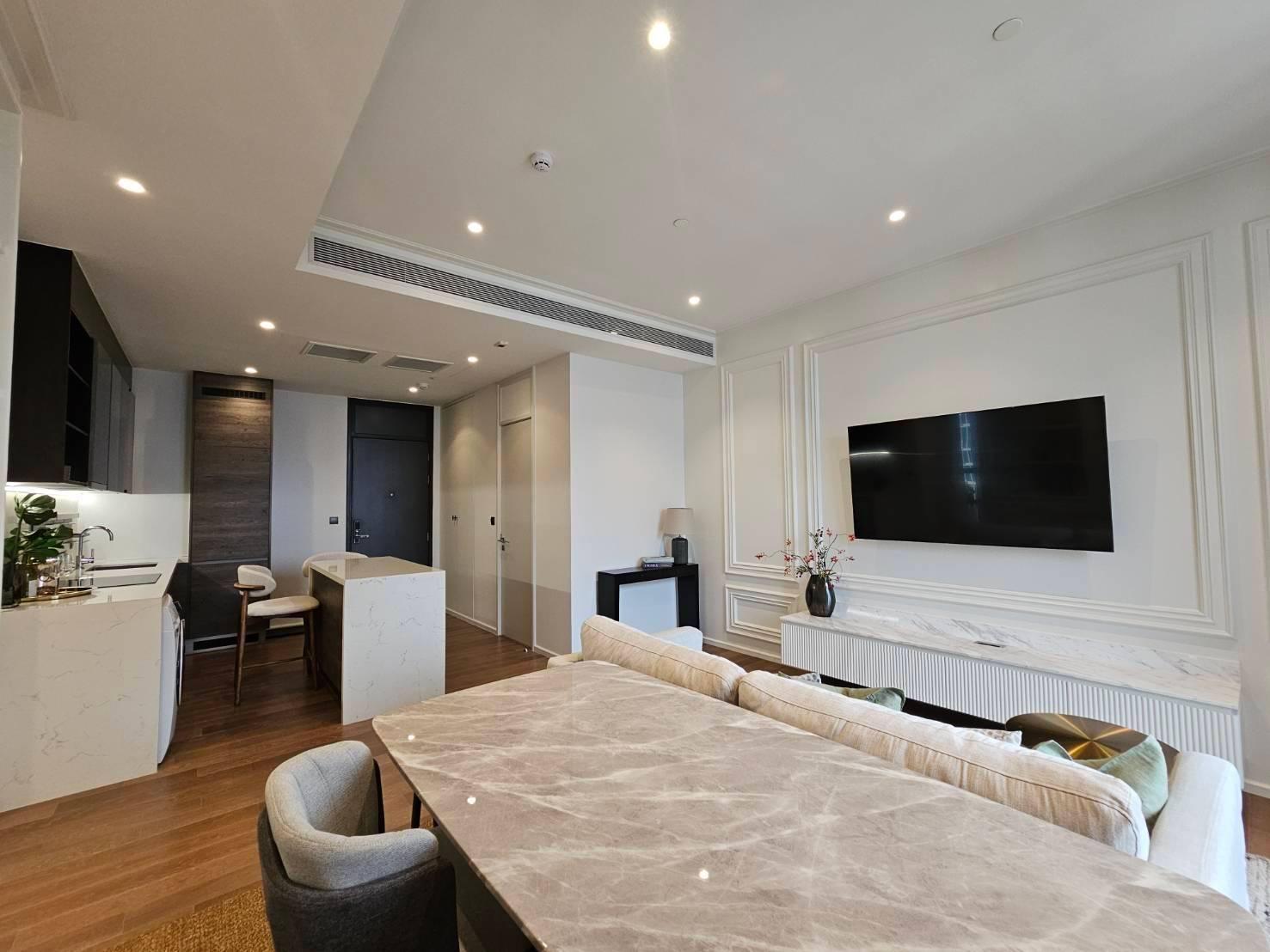 2-Bedroom 3-Bathroom 88sqm Condo at Muniq Langsuan - BTS Chit Lom - Rent 140KTHB per Month