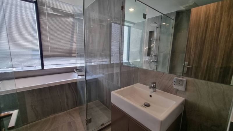 1 bedroom 1 bathroom for rent at Ideo 36 - price 40000 THB for rent 12 months lease 2 months deposit