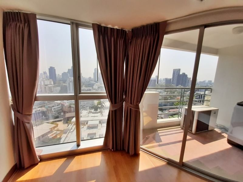 1-Bedroom, 1-Bathroom, 52 sqm for Rent at Waterford Diamond Tower, Phrom Phong - 27,000 THB/month