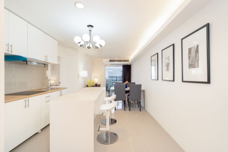 2-Bedroom, 2-Bathroom Condo for Rent at The Waterford Diamond Tower, 85 sqm, 45,000 THB/month, Near BTS Phrom Phong