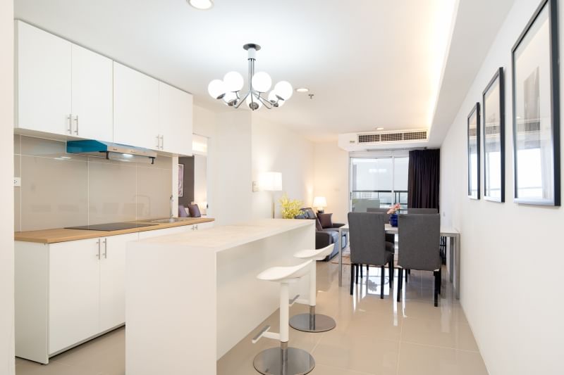 2-Bedroom, 2-Bathroom Condo for Rent at The Waterford Diamond Tower, 85 sqm, 45,000 THB/month, Near BTS Phrom Phong