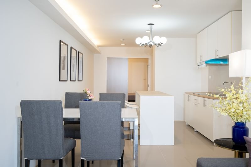 2-Bedroom, 2-Bathroom Condo for Rent at The Waterford Diamond Tower, 85 sqm, 45,000 THB/month, Near BTS Phrom Phong