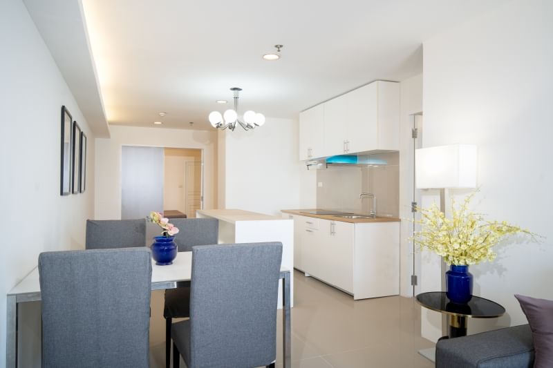 2-Bedroom, 2-Bathroom Condo for Rent at The Waterford Diamond Tower, 85 sqm, 45,000 THB/month, Near BTS Phrom Phong