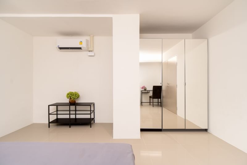 2-Bedroom, 2-Bathroom Condo for Rent at The Waterford Diamond Tower, 85 sqm, 45,000 THB/month, Near BTS Phrom Phong