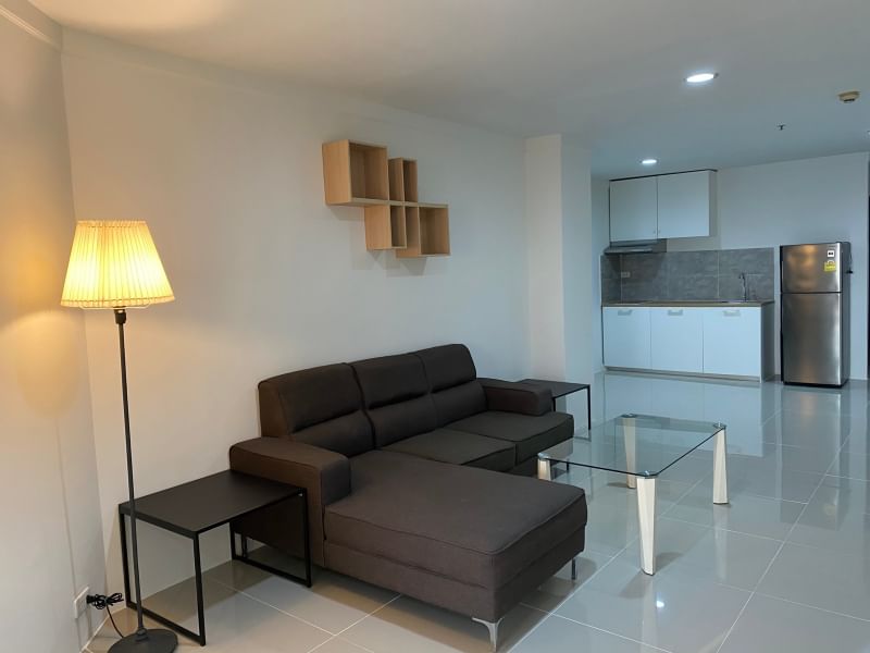 2-Bed, 2-Bath Condo for Rent, 85 sqm, 37K THB, Waterford Diamond near BTS Phrom Phong