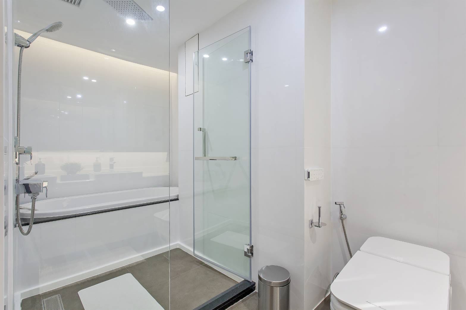 2-Bed 2-Bath Condo for Rent at GM Residence Ekkamai, 90sqm, ฿90K - 95K, Near Ekkamai BTS