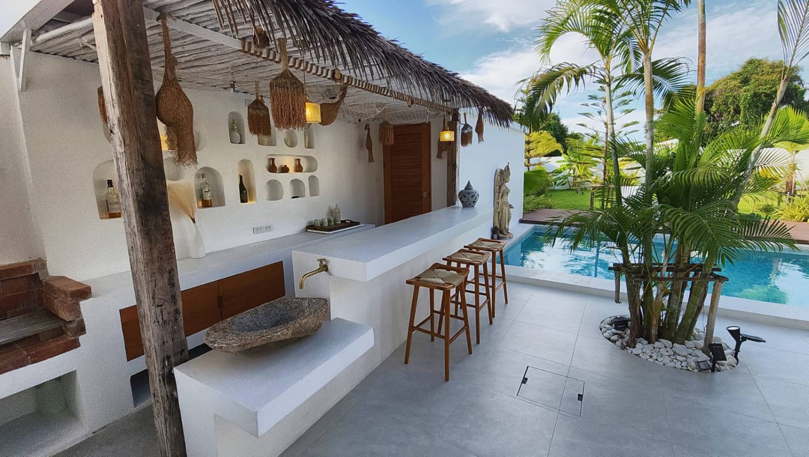 3-Bedroom, 3-Bathroom Modern Villa with Private Pool and Eco-Friendly Features, 300 sqm in Hua Na Soi 21, Hua Hin, for Sale at ฿13,900,000