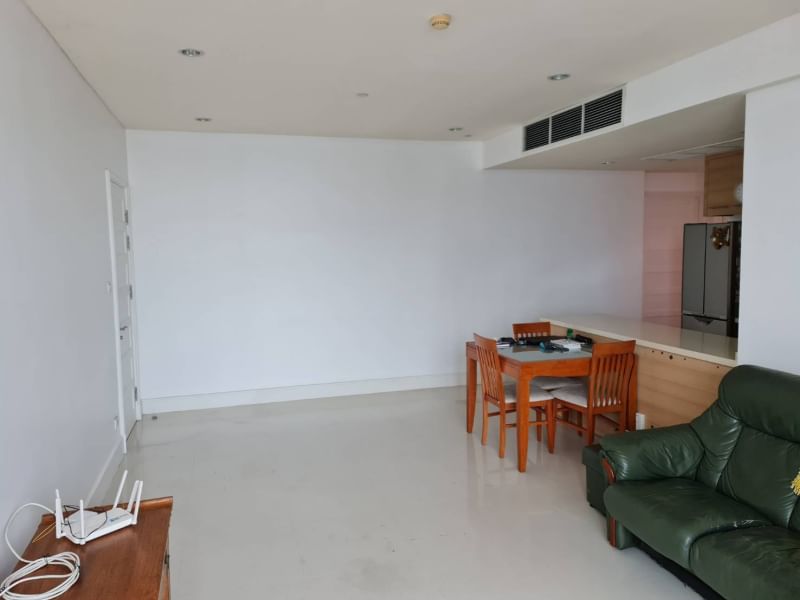 2-Bedroom 2-Bathroom 84,3sqm Condos at Aguston Sukhumvit 22 for Rent 55,000 THB/month