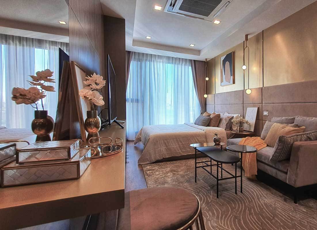 4-Bedroom, 4-Bathroom Condo for Rent, 348 SQM of Luxury Living, THB 180,000/Month, The Park Lane Sukhumvit 105, Near BTS Bearing