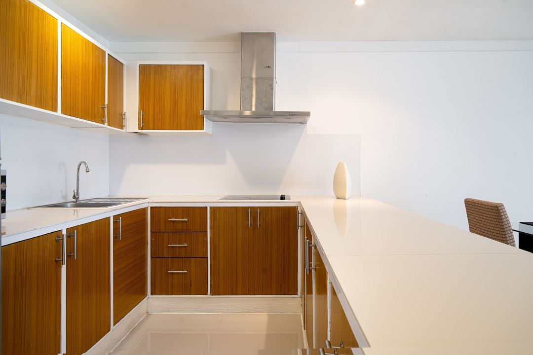 3-Bed, 3-Bath, 121 sqm Room for Rent at Waterford Diamond Tower, 59,000 THB/Month, Near BTS Phrom Phong