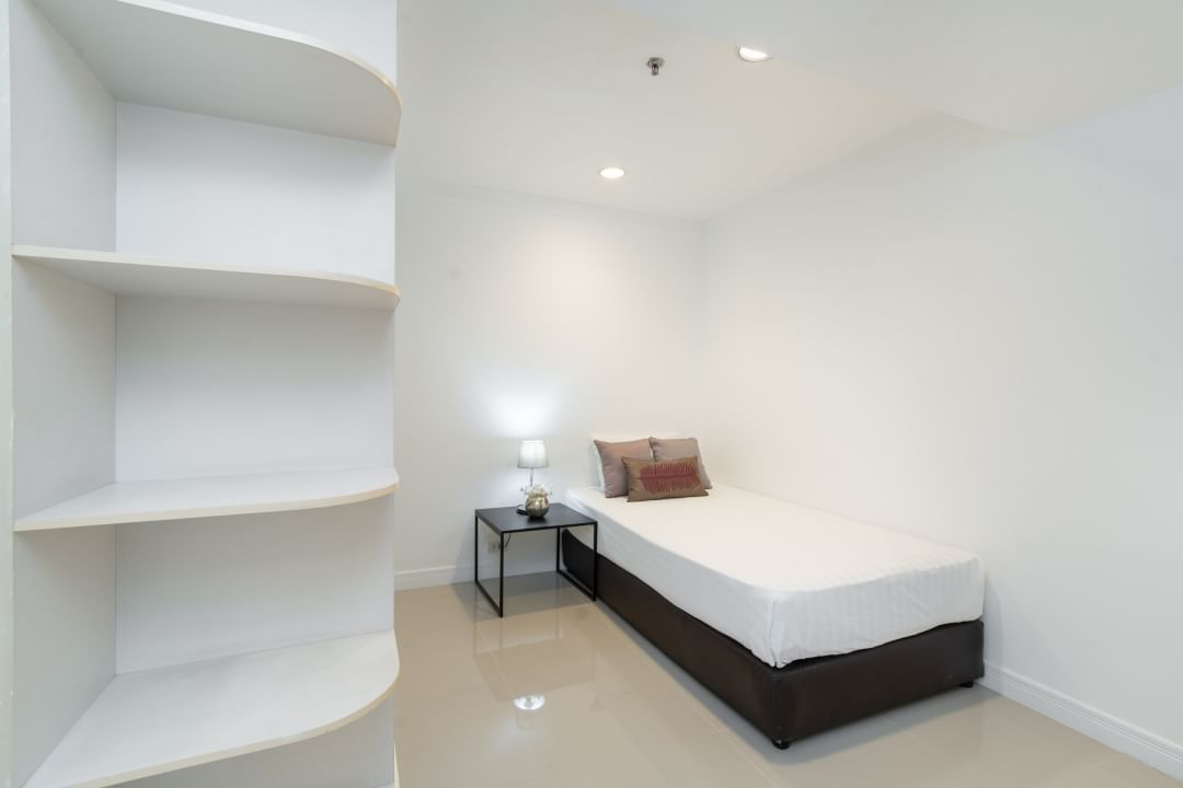 3-Bed, 3-Bath, 121 sqm Room for Rent at Waterford Diamond Tower, 59,000 THB/Month, Near BTS Phrom Phong