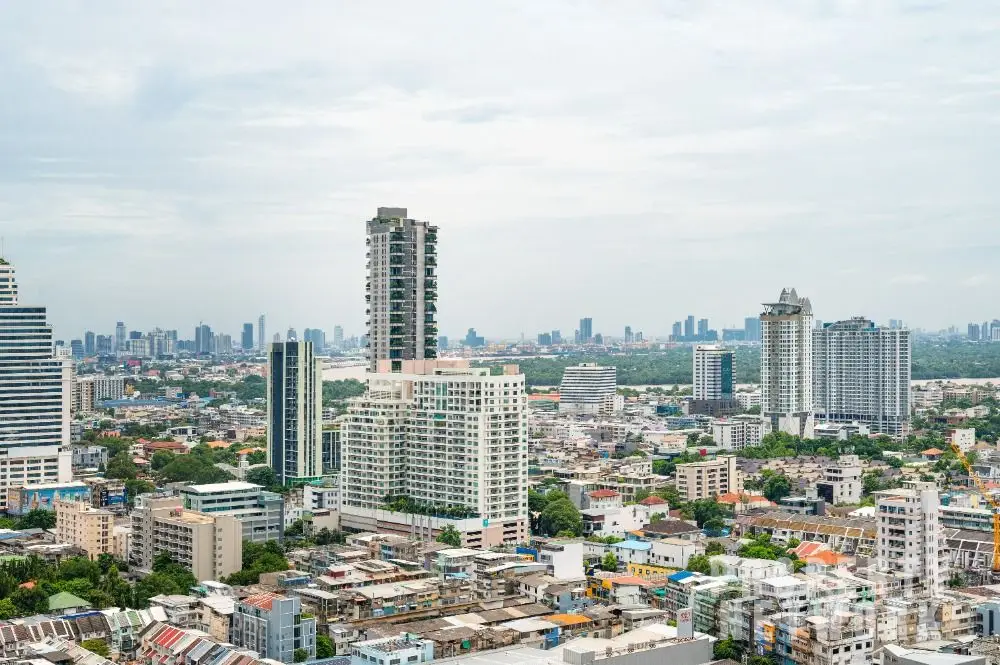 2-Bed, 2-Bath Condo for Sale at Fuse Chan-Sathorn, 56.67 sqm, ฿4.79M, 30th Floor with City Views, Near BTS Chong Nonsi – Perfect for Investment or Home