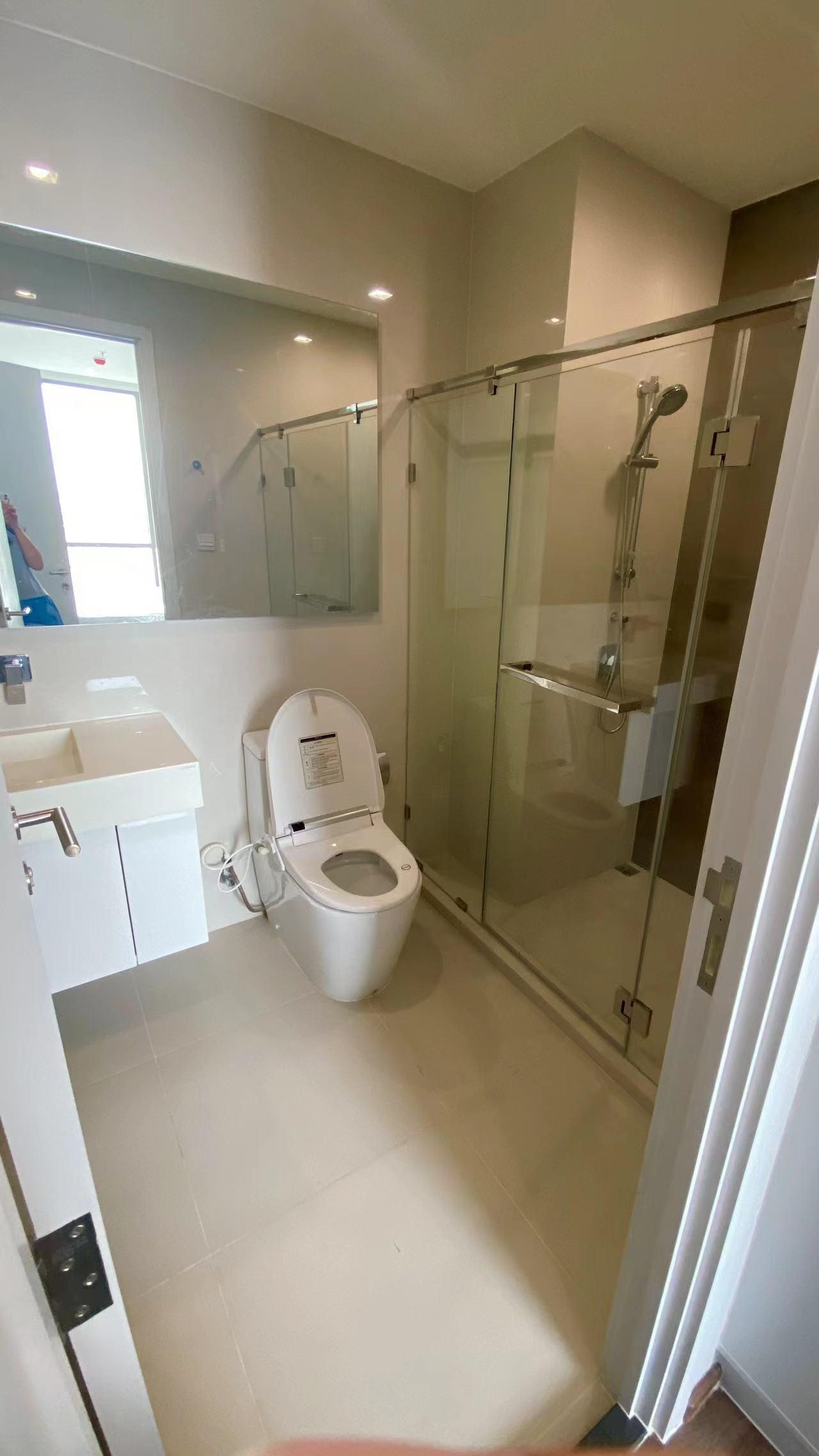 1-Bedroom, 1-Bathroom, 35 sqm for Rent at The Rich Residence Sukhumvit Nana - 30,000 THB, Near Nana BTS Station