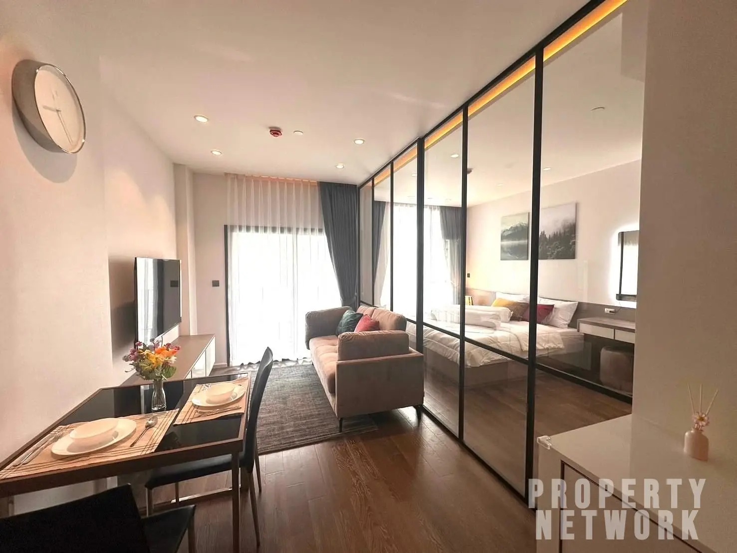 1-Bedroom, 1-Bathroom Condo for Rent at Muniq Sukhumvit 23, 43 sqm, ฿45,000/month, Near MRT Sukhumvit & BTS Asoke, Fully Furnished, Pet-Friendly