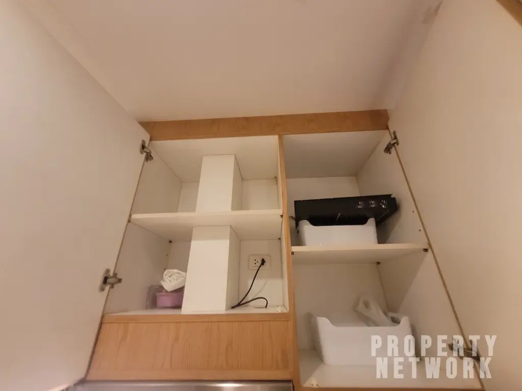 1-Bed, 1-Bath Condo for Rent/Sale at Noble Refine Phromphong, 32 sq.m., ฿22,000/month or ฿7,004,000, Near BTS Phrom Phong, Fully Furnished, Prime Location