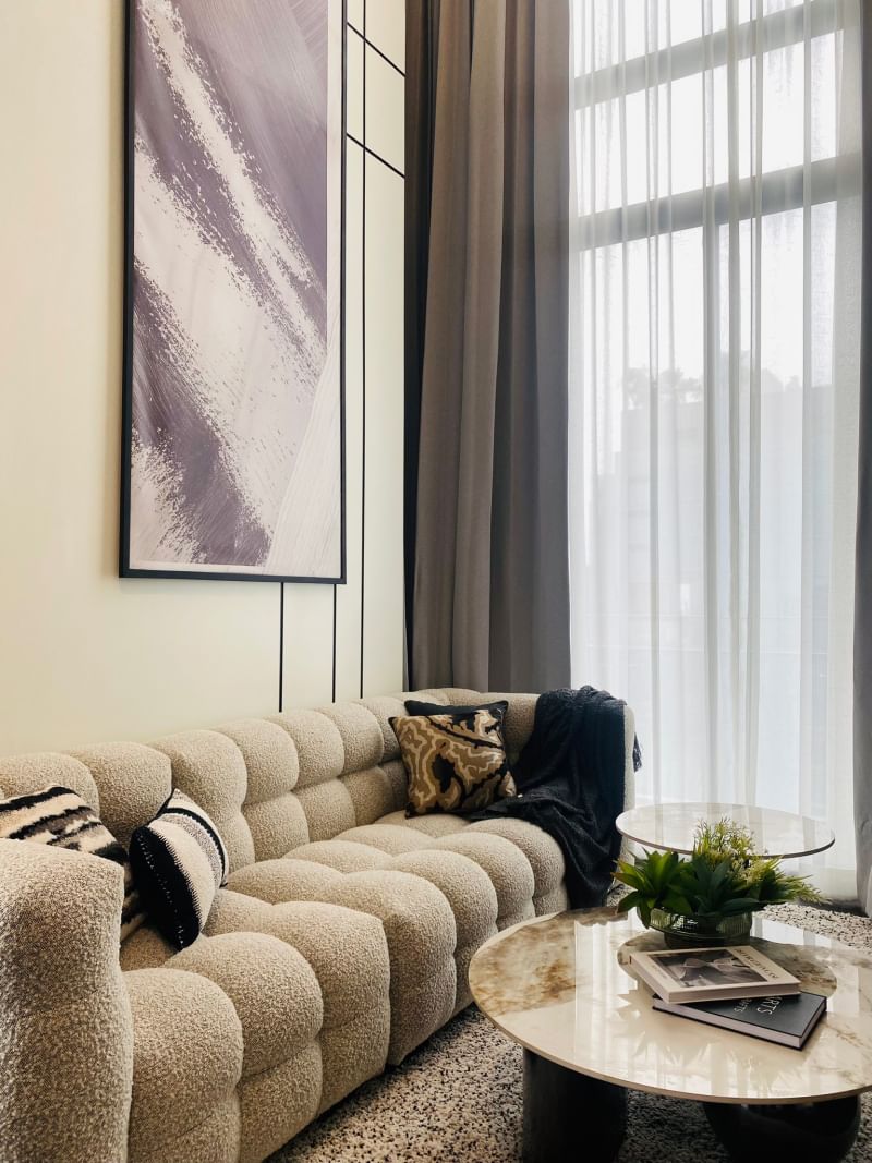 Luxurious 2-bedroom 2-bathroom condo for rent at Laviq Sukhumvit 57, 97.5 sqm with 5-star amenities. Prime Thong Lo location. Rent 140,000 THB/month near BTS Thonglor