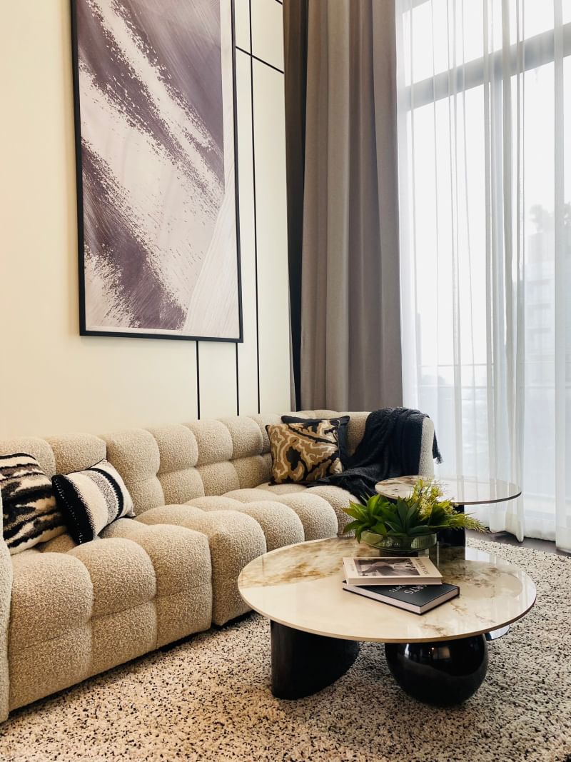 Luxurious 2-bedroom 2-bathroom condo for rent at Laviq Sukhumvit 57, 97.5 sqm with 5-star amenities. Prime Thong Lo location. Rent 140,000 THB/month near BTS Thonglor