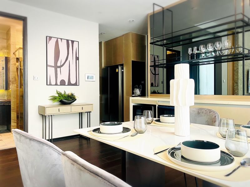 Luxurious 2-bedroom 2-bathroom condo for rent at Laviq Sukhumvit 57, 97.5 sqm with 5-star amenities. Prime Thong Lo location. Rent 140,000 THB/month near BTS Thonglor