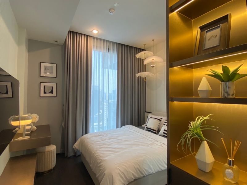 Luxurious 2-bedroom 2-bathroom condo for rent at Laviq Sukhumvit 57, 97.5 sqm with 5-star amenities. Prime Thong Lo location. Rent 140,000 THB/month near BTS Thonglor