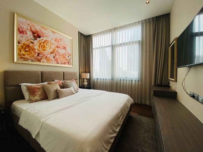2-BR, 2-BTH Condo for Rent at THE DIPLOMAT 39, 92 sqm, ฿100,000/Month – Prime Sukhumvit Location Near BTS Phrom Phong, Fully Furnished