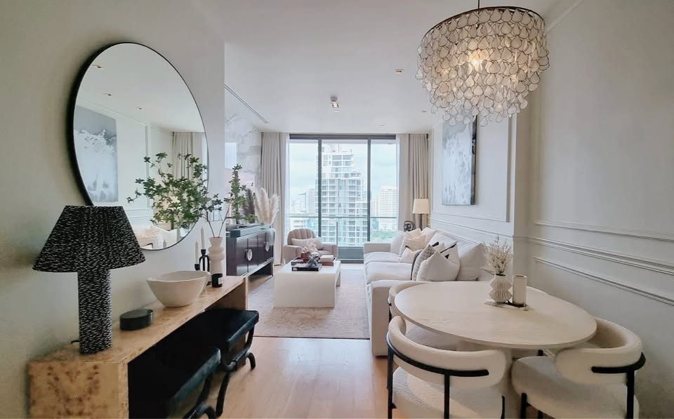 2BR, 2BTH, 83 sqm Condo for Rent/Sale at BEATNIQ Sukhumvit 32, ฿95,000/month or ฿19,550,000 – Near BTS Thong Lo, Luxury Living in Prime Location