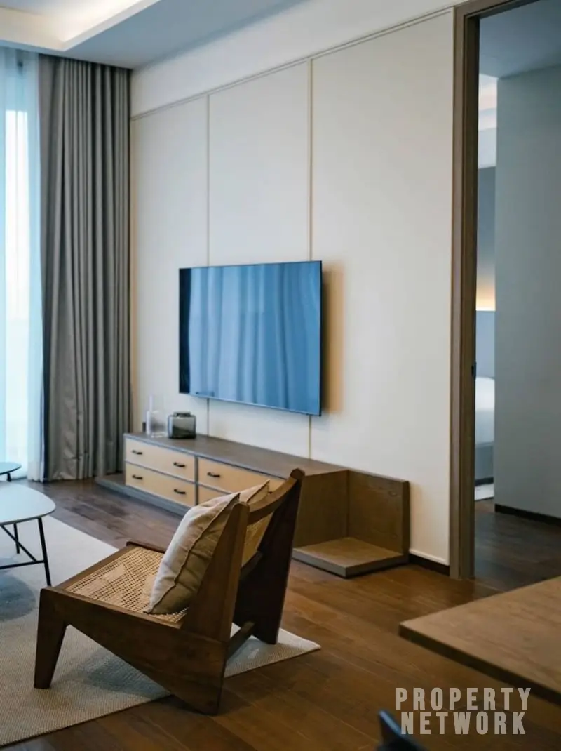 Rent or own this luxurious 2-bedroom 2-bathroom condo at The Estelle Phrom Phong. Fully furnished Condo for sale at 39,400,000 THB or Rent at 125,000 THB/month near BTS Phrom Phong