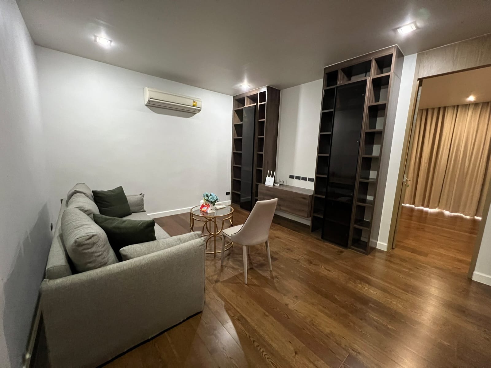Luxury 4-bedroom, 5-bathroom villa at Quarter 39 in Sukhumvit for rent 190,000 THB/month. Fully furnished, 480 sqm with premium amenities Near BTS Phrom Phong