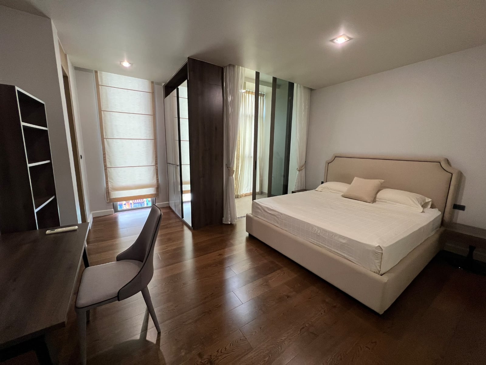 Luxury 4-bedroom, 5-bathroom villa at Quarter 39 in Sukhumvit for rent 190,000 THB/month. Fully furnished, 480 sqm with premium amenities Near BTS Phrom Phong